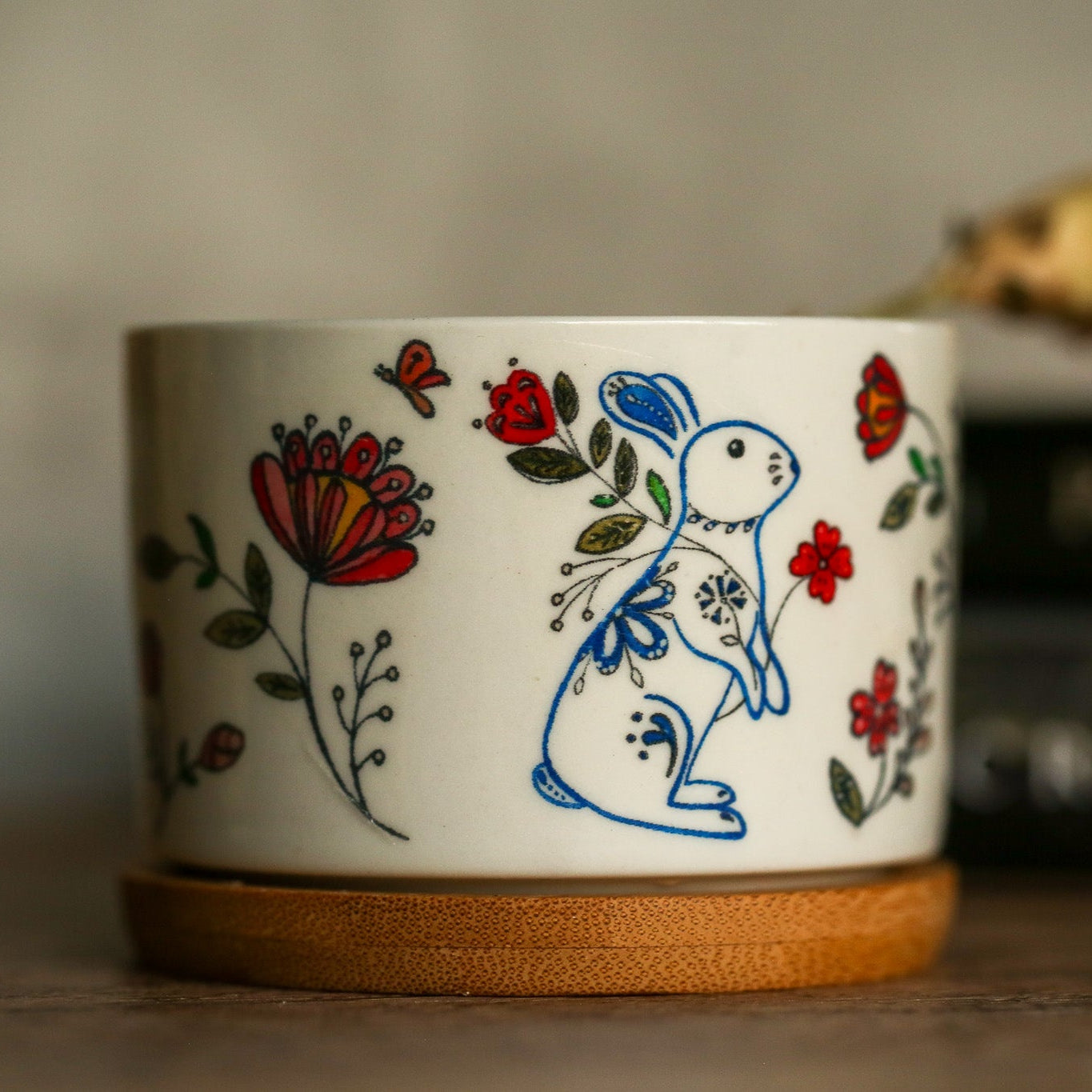 Mini macetero cerámico floral año del conejo.