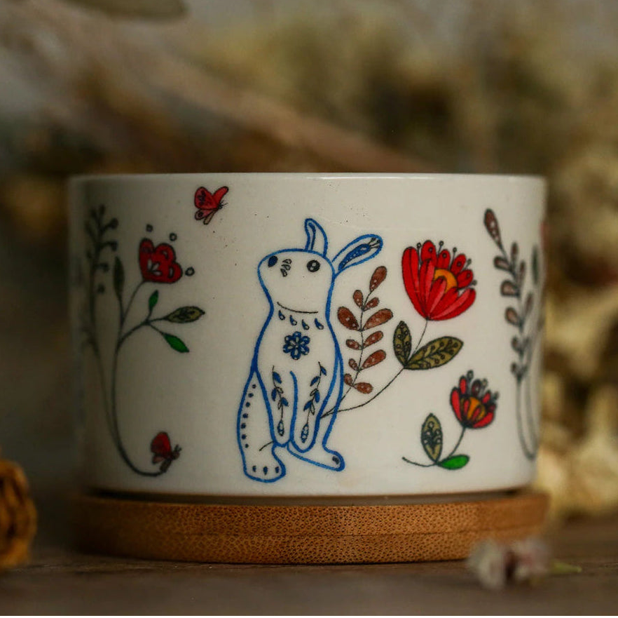 Mini macetero cerámico floral año del conejo.